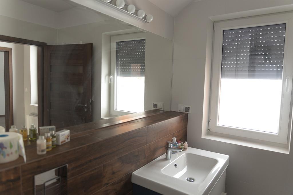 Apartamenty Nad Potoczkiem أوسترون المظهر الخارجي الصورة